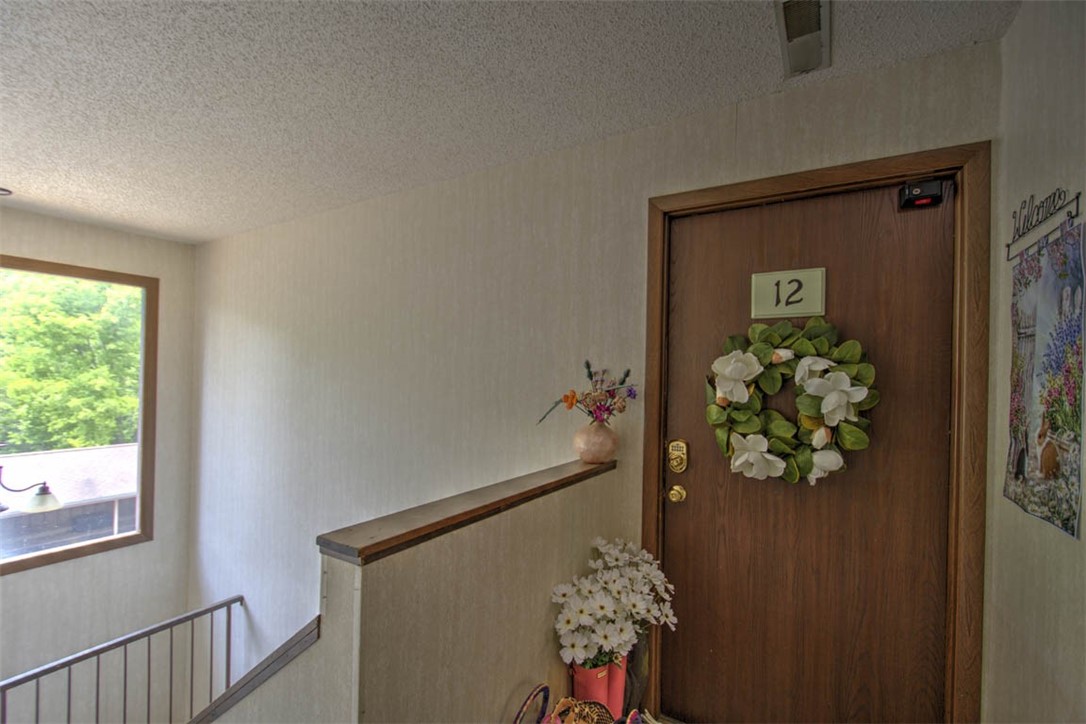 421 Woodside Trail Property Photo 2