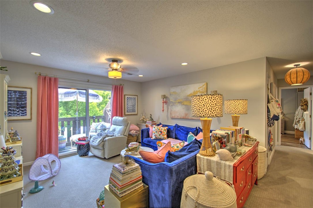 421 Woodside Trail Property Photo 3