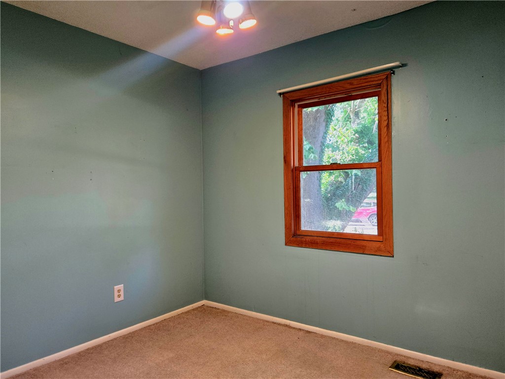 910 Hillside Drive Property Photo 19