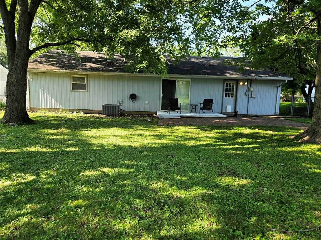910 Hillside Drive Property Photo 20