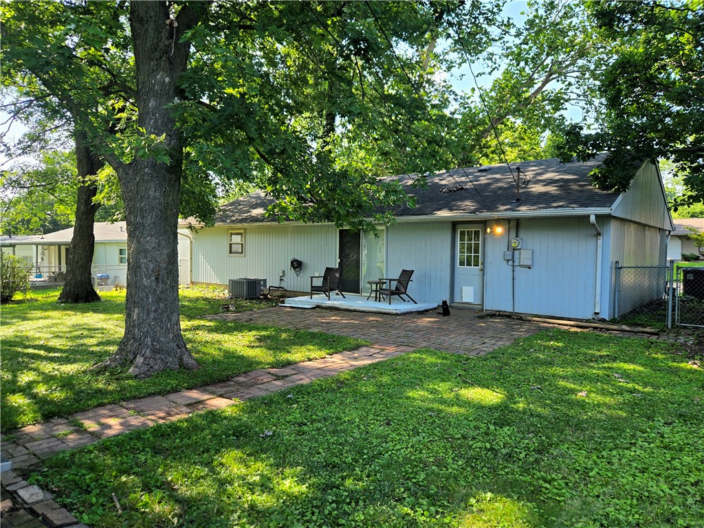 910 Hillside Drive Property Photo 21