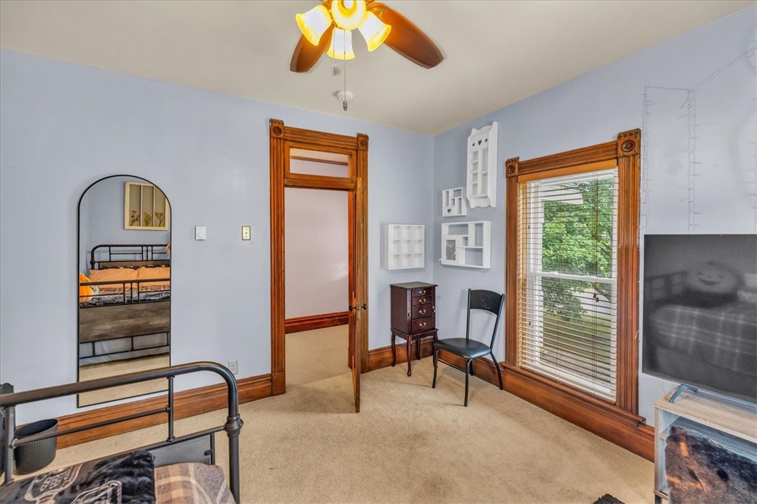 114 N Macon Street Property Photo 20