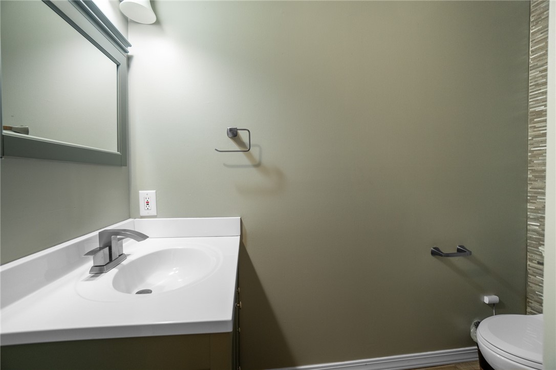 10337 E Kingwood Drive Property Photo 36