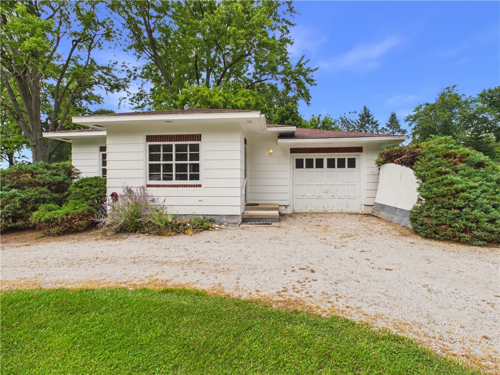 1121 Wilkin Road Property Photo 1
