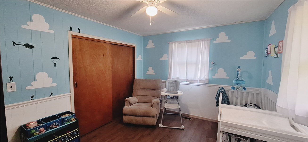 3701 Crestwood Circle Drive Property Photo 9