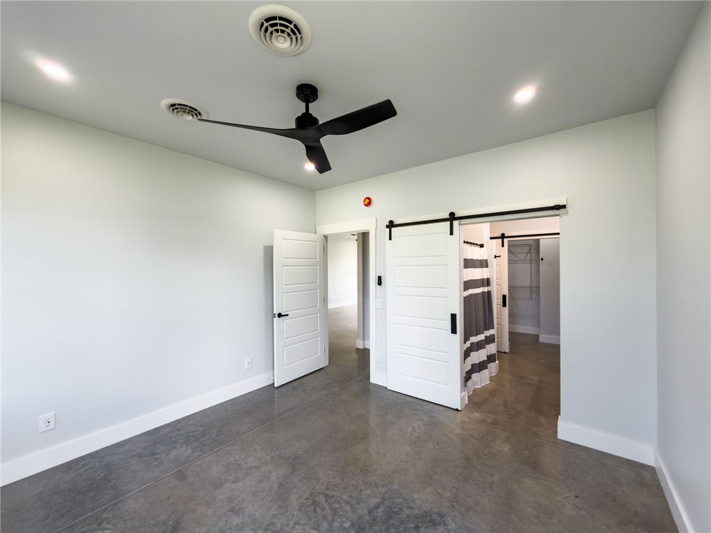 509 E Iowa Street Property Photo 13