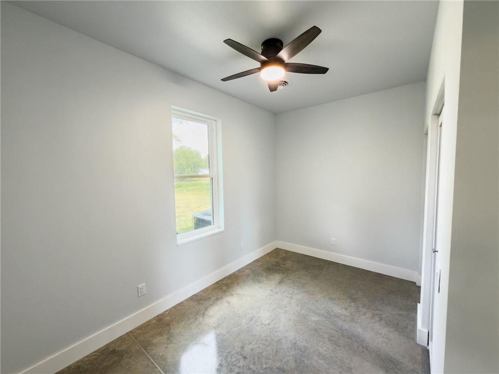 509 E Iowa Street Property Photo 25