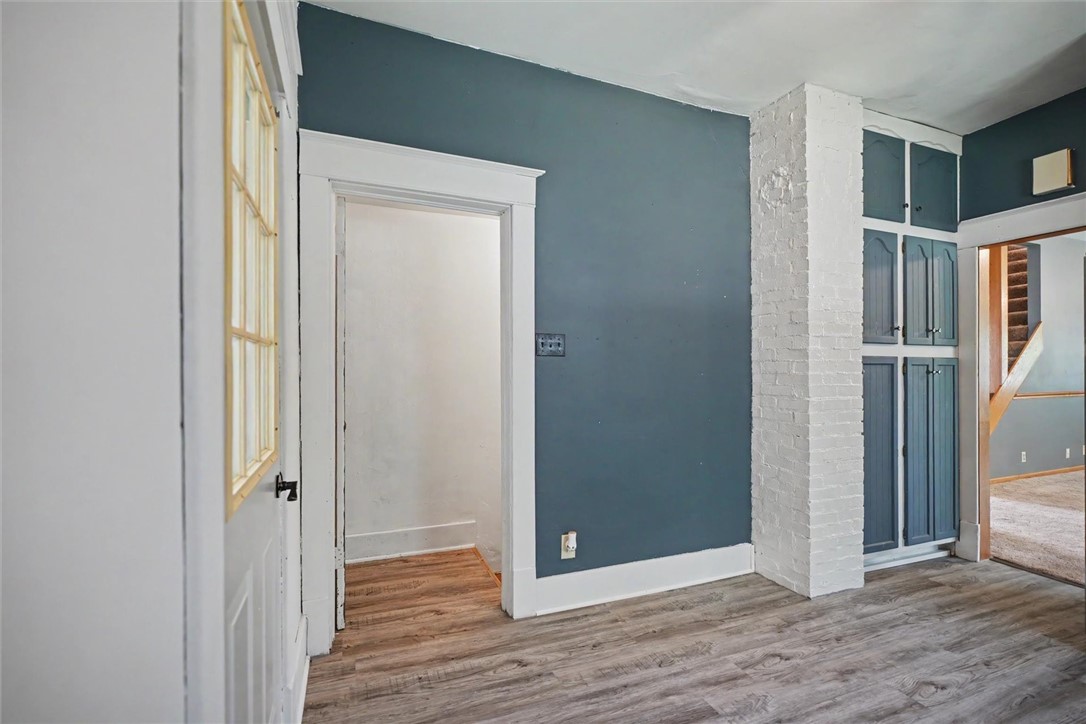 302 S Olmstead Street Property Photo 23