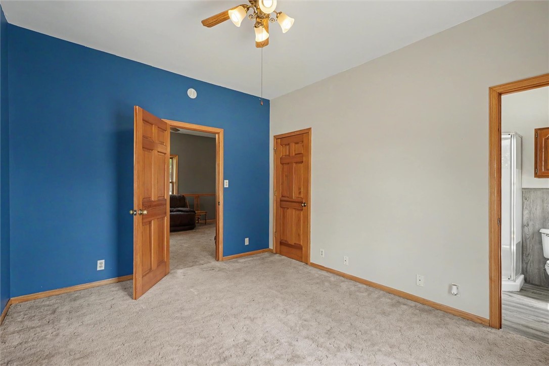 302 S Olmstead Street Property Photo 26