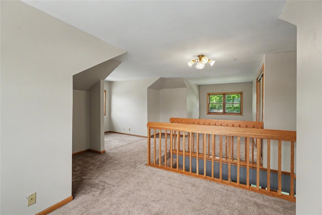 302 S Olmstead Street Property Photo 34