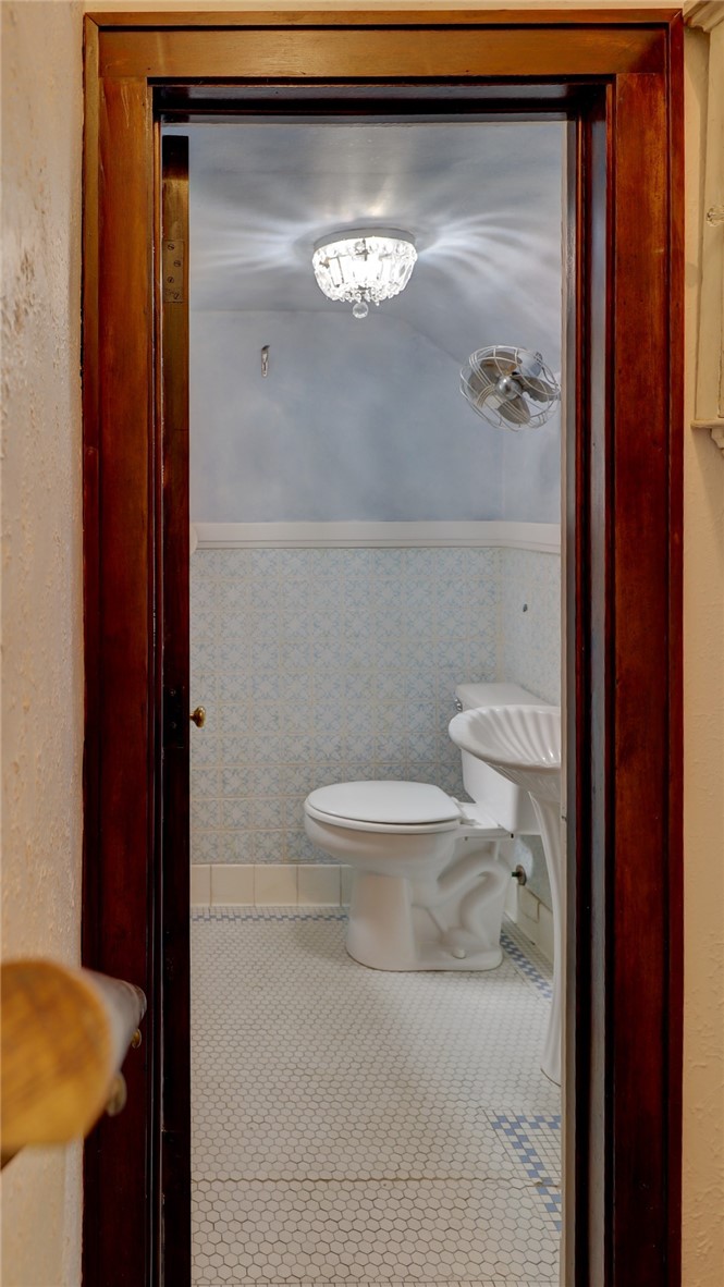 165 N Park Place Property Photo 24