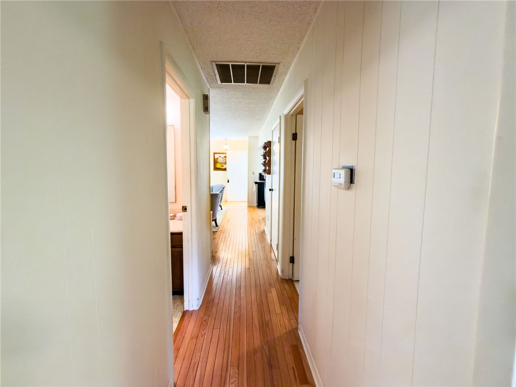 4 E 1st Street Property Photo 16