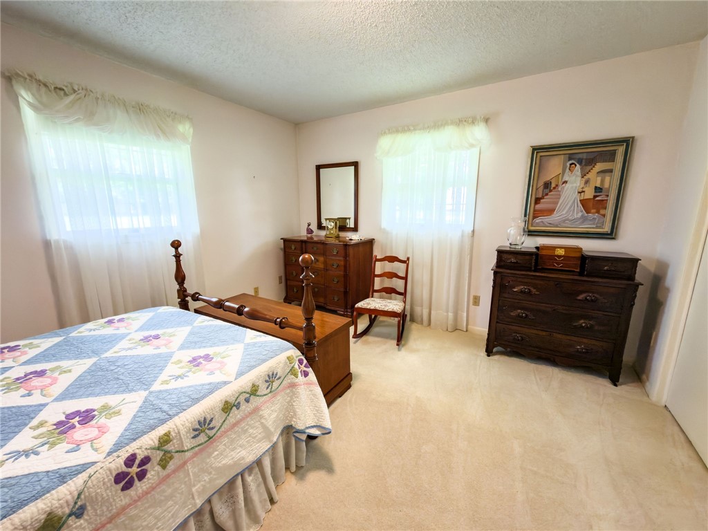 4 E 1st Street Property Photo 17