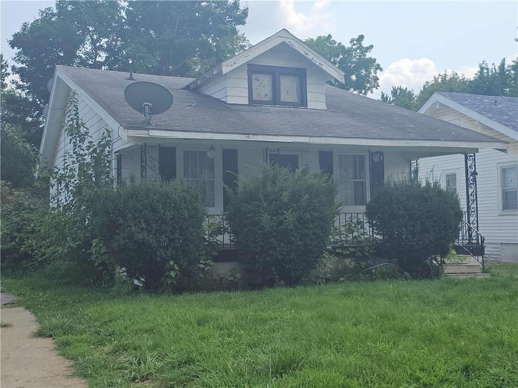 1545 Walnut Street Property Photo 2