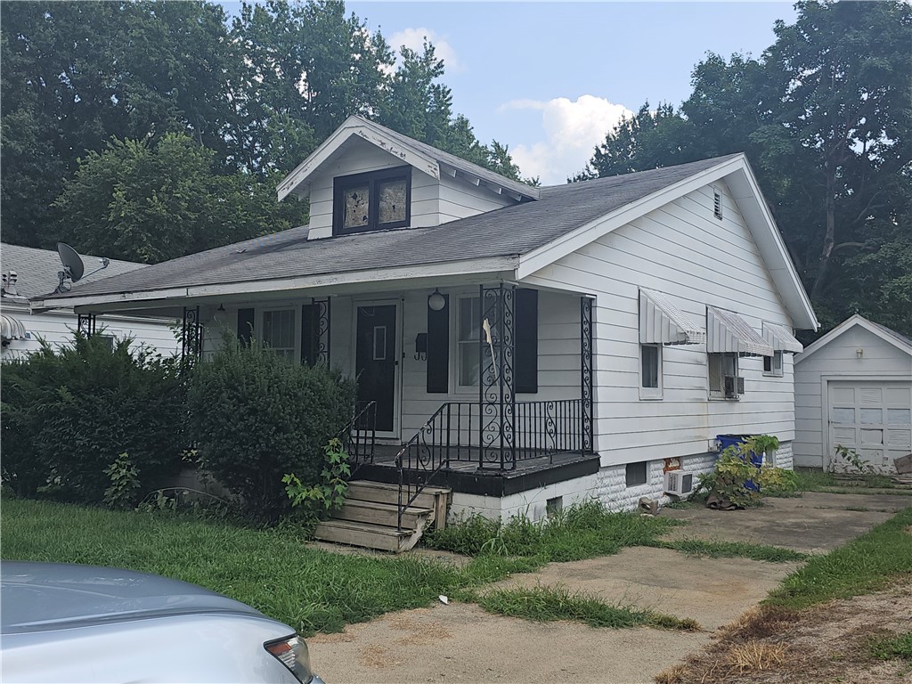 1545 Walnut Street Property Photo 3