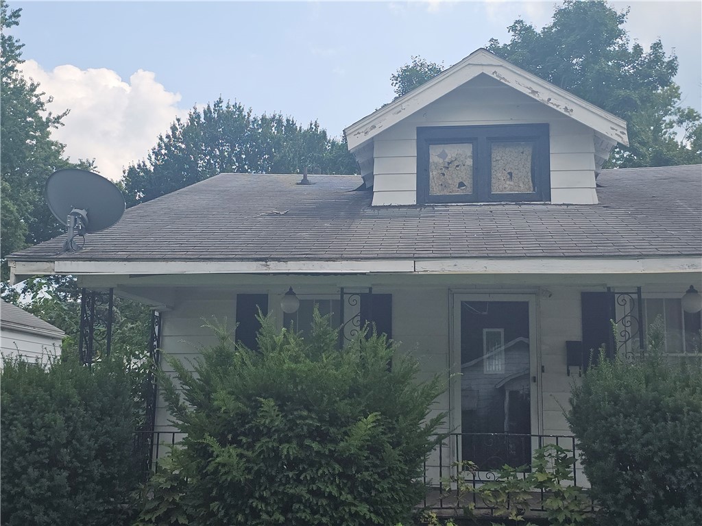1545 Walnut Street Property Photo 6