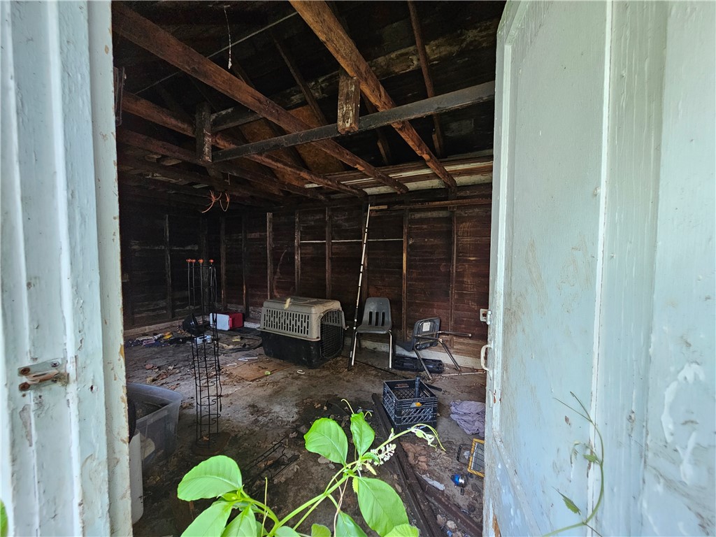 1545 Walnut Street Property Photo 9