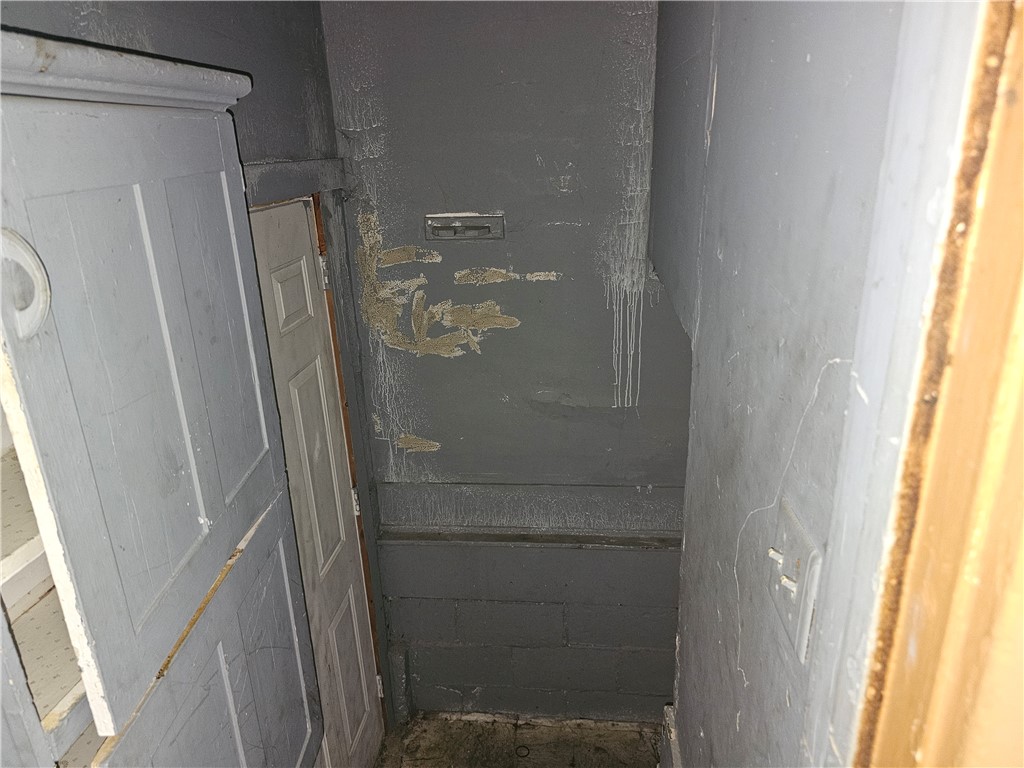 1746 Locust Street Property Photo 14