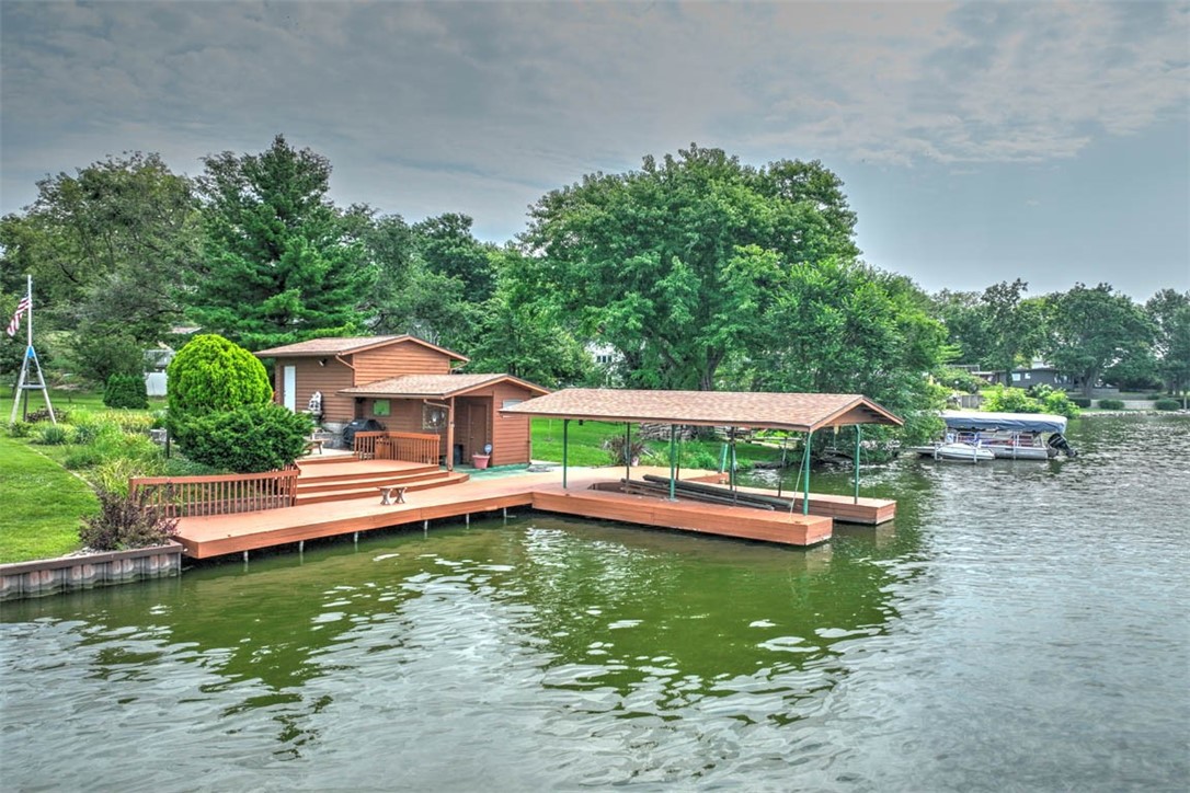 77 Oak Ridge Drive Property Photo 3