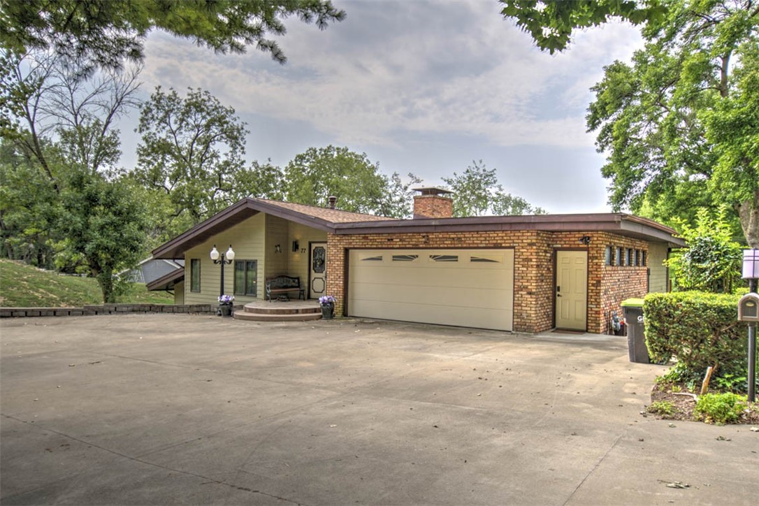 77 Oak Ridge Drive Property Photo 8