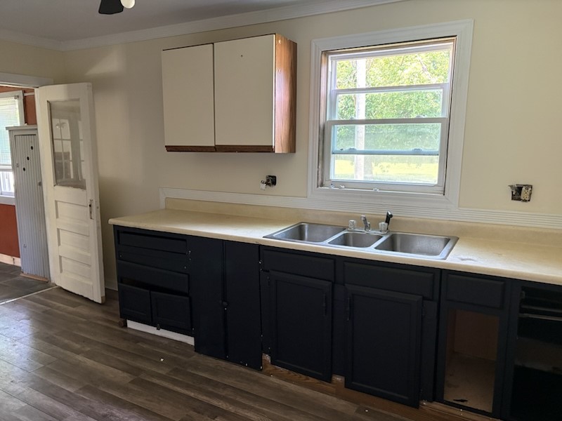 2800 Pine Avenue Property Photo 10