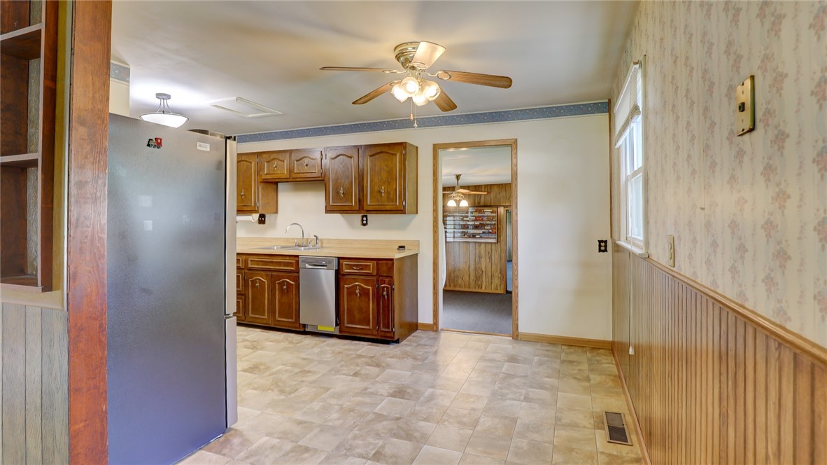 4210 Cleveland Avenue Property Photo 24