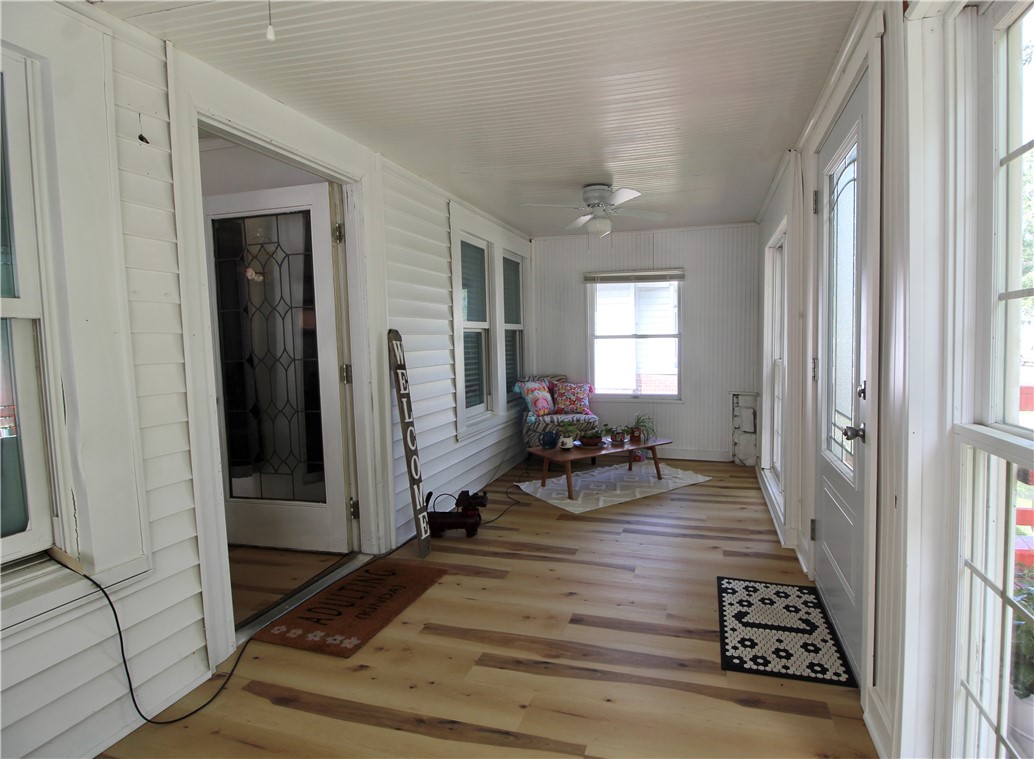3221 Champaign Avenue Property Photo 3