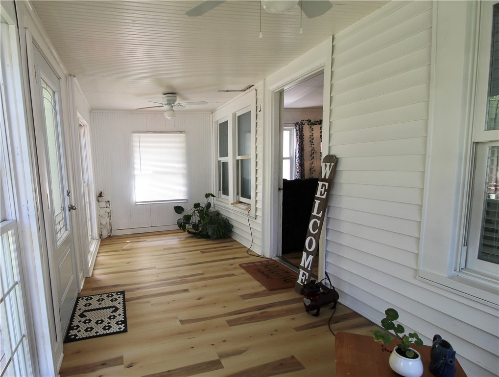 3221 Champaign Avenue Property Photo 4