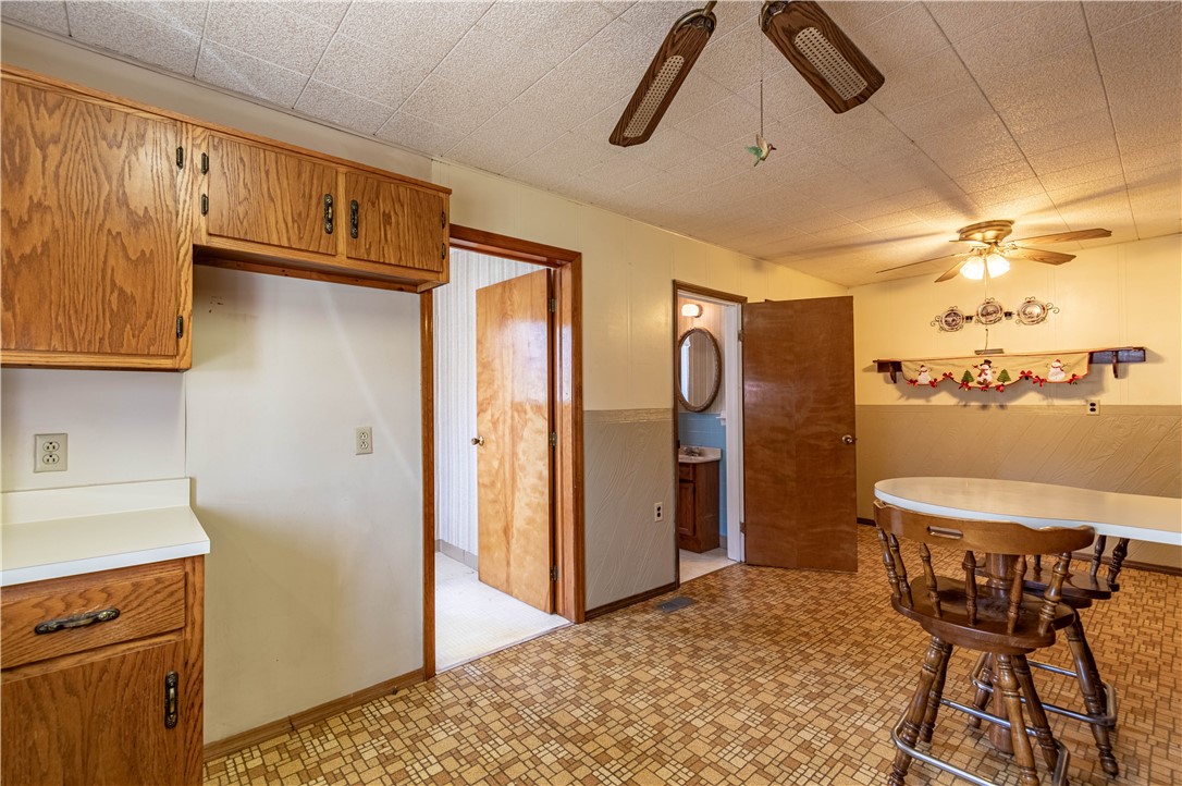 146 N Melrose Street Property Photo 14