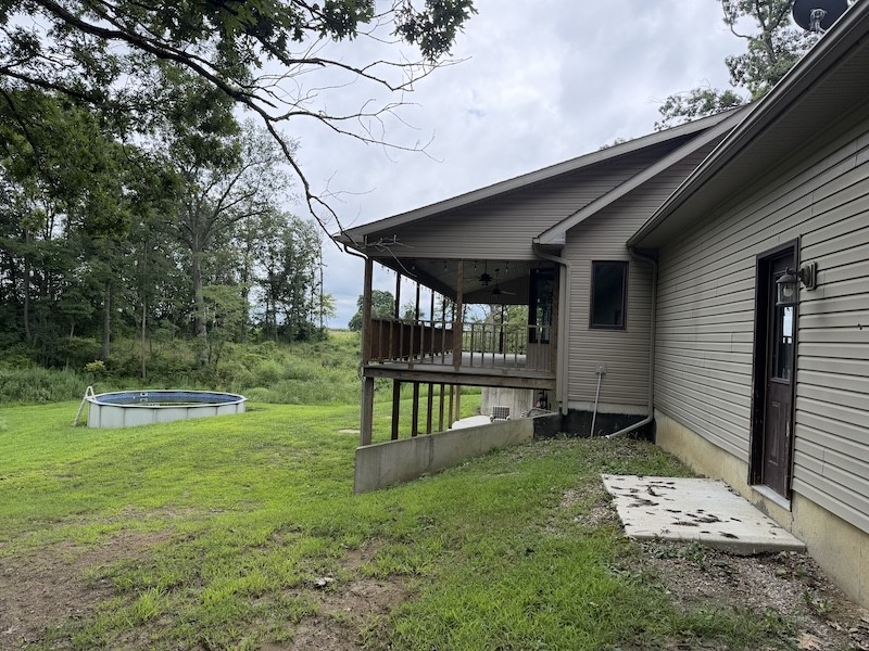 12043 East Road Property Photo 11