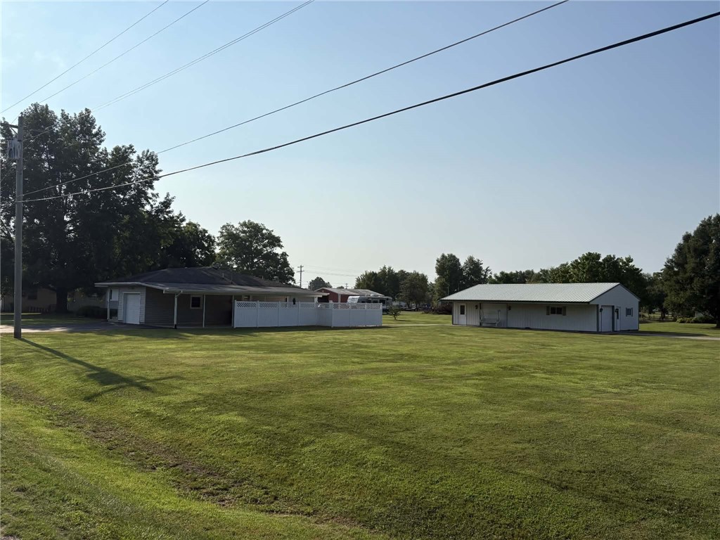 204 Orchard Drive Property Photo 4