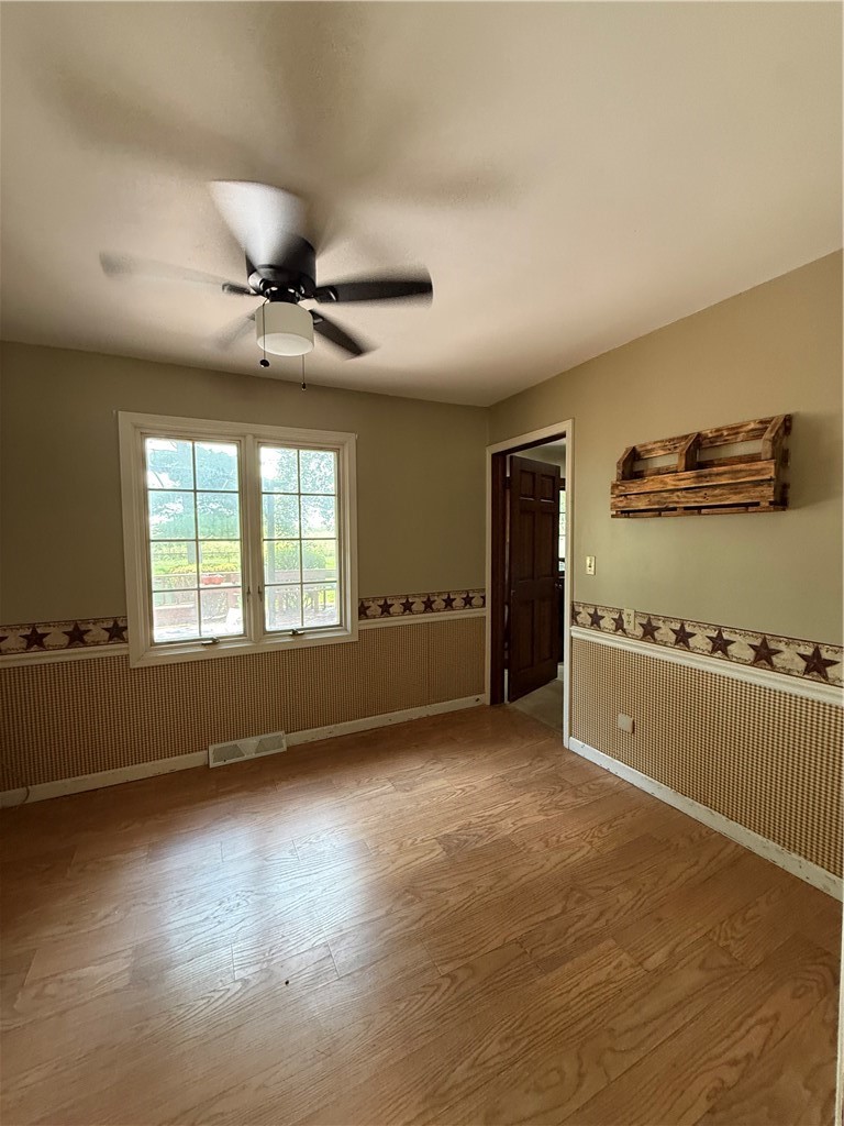 1401 Stinson Property Photo 14