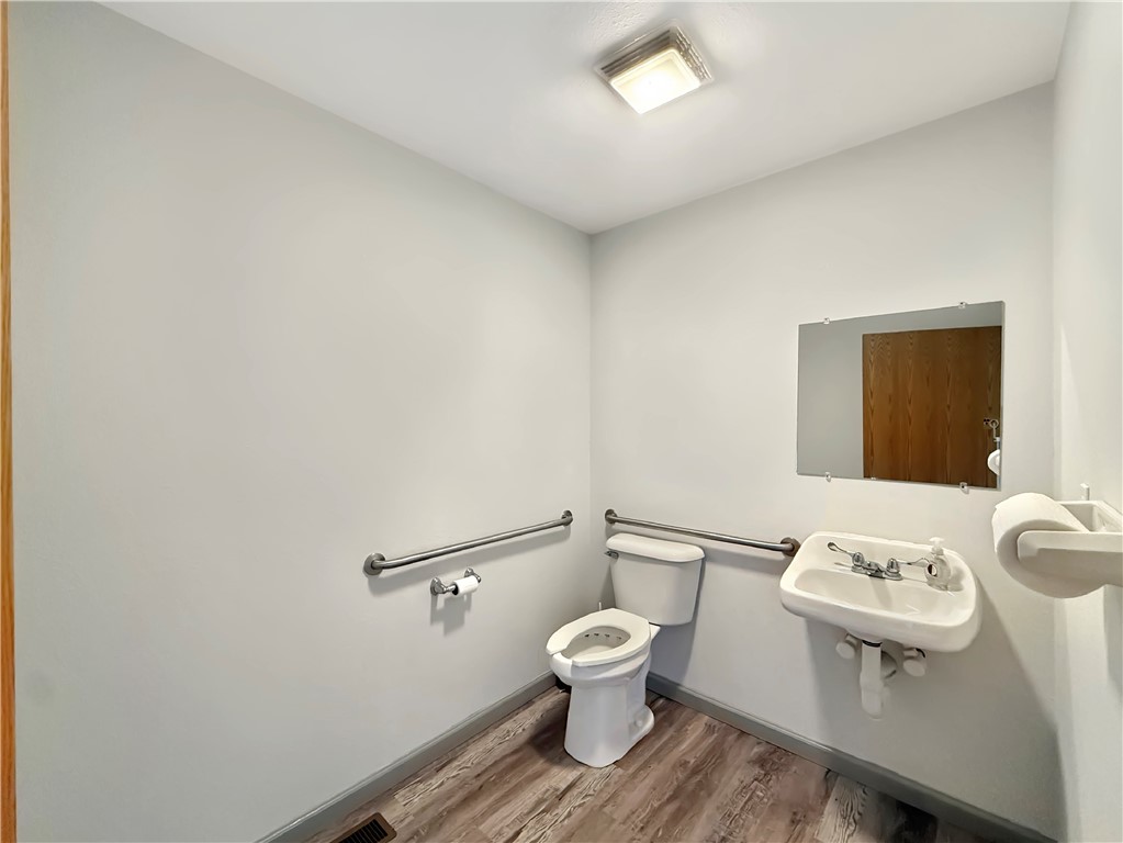 1279 Us Hwy 40 Property Photo 10