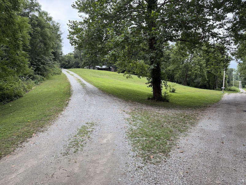 1883 County Road 800n Road Property Photo 16