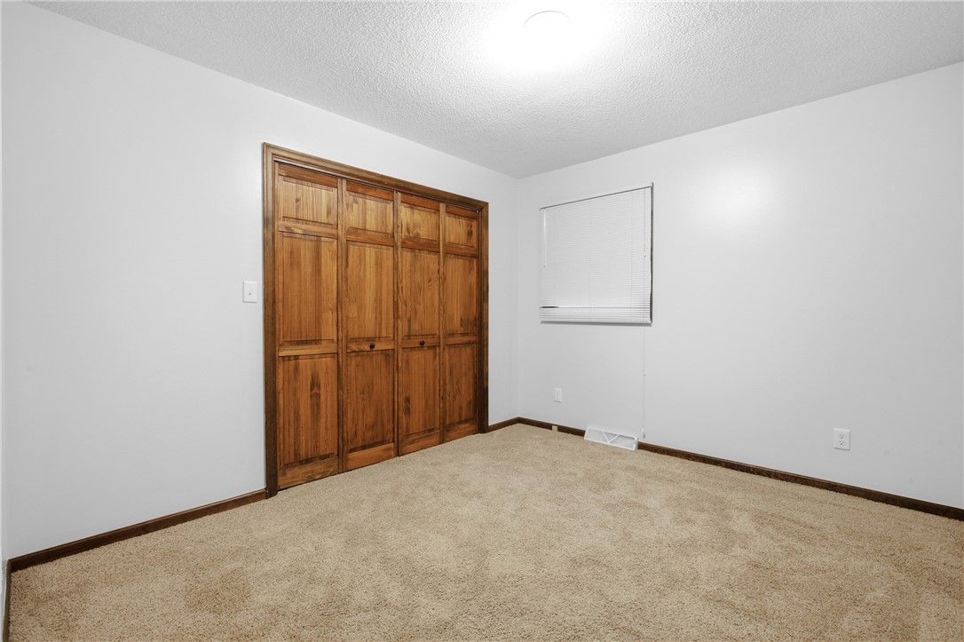 906 Flame Avenue Property Photo 16