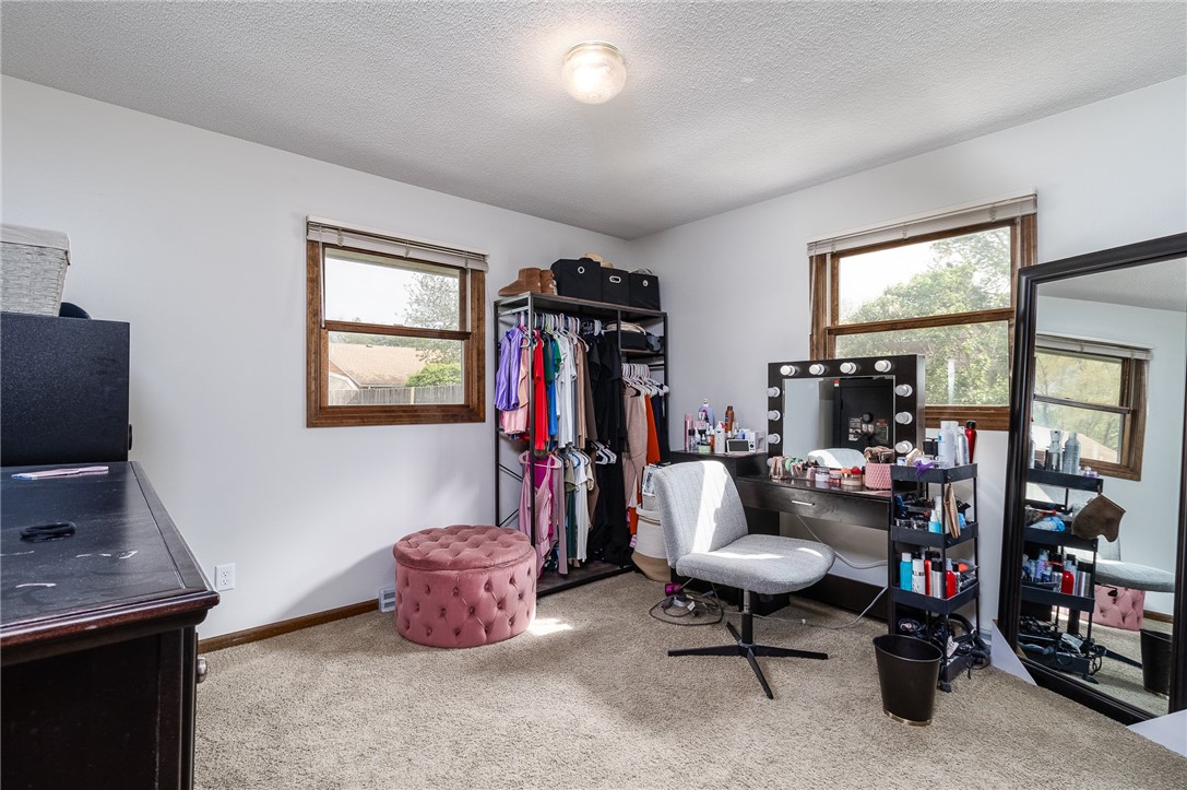 906 Flame Avenue Property Photo 23