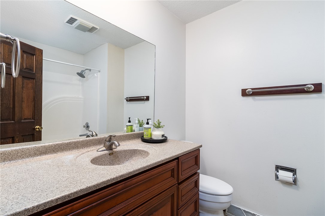 906 Flame Avenue Property Photo 24