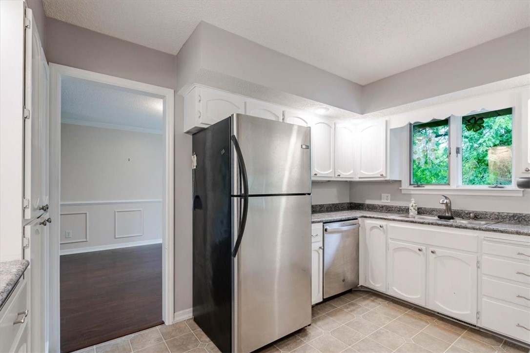 512 W Ash Avenue Property Photo 10