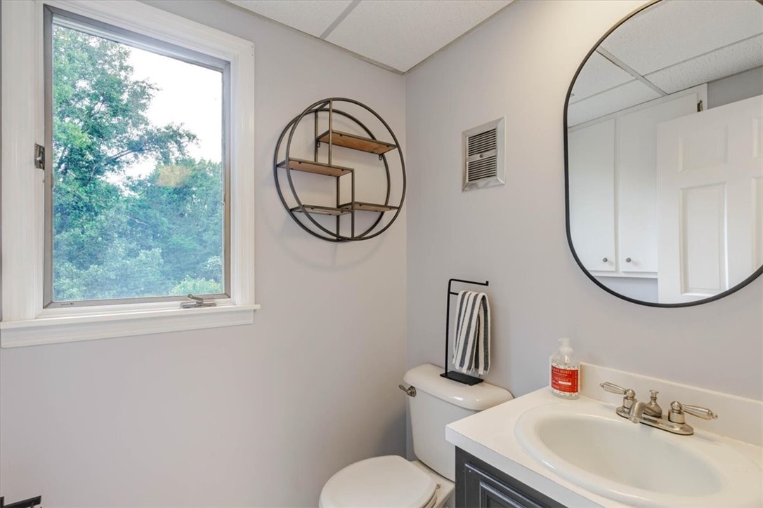 512 W Ash Avenue Property Photo 20