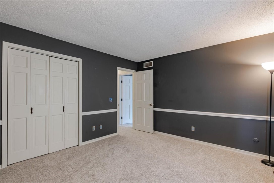 512 W Ash Avenue Property Photo 22