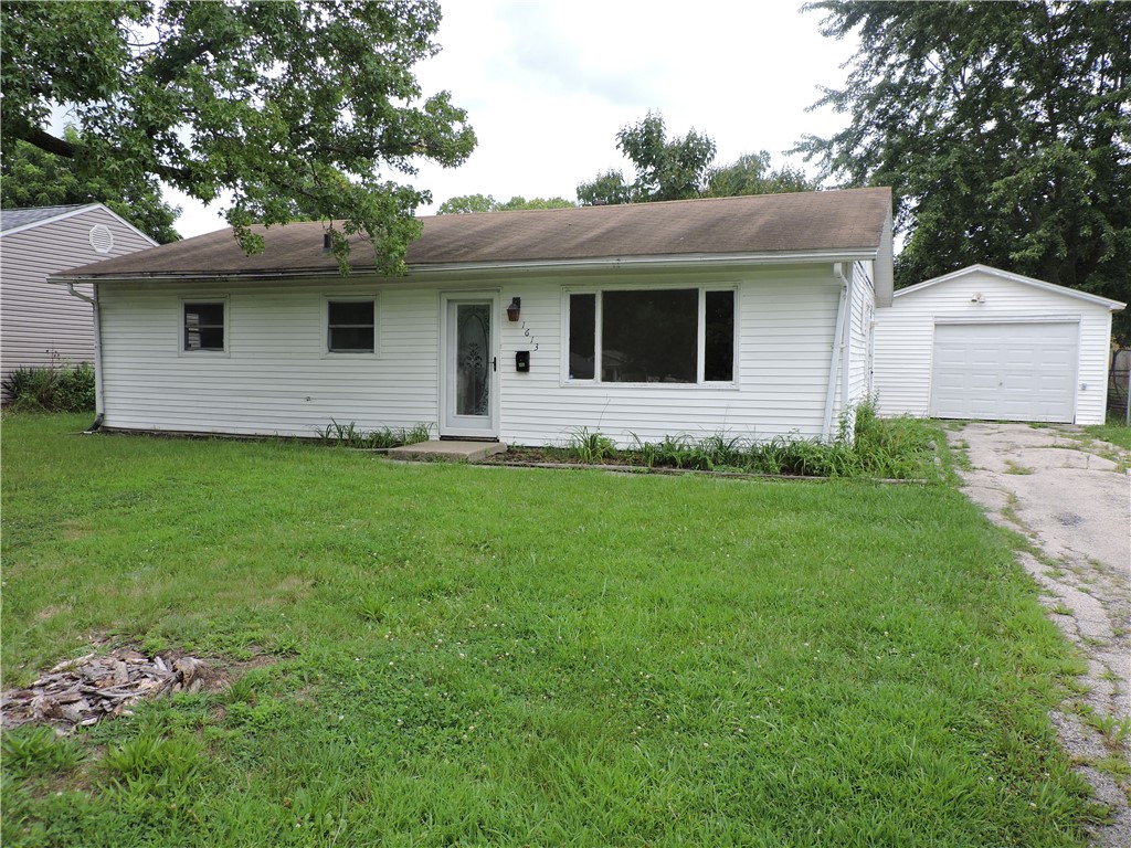 1613 Robinson Street Property Photo 1