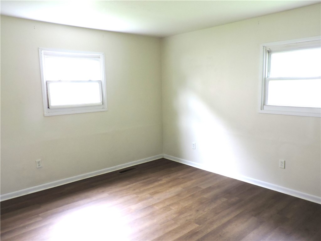 1613 Robinson Street Property Photo 5