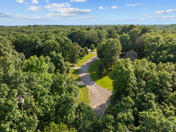 Robin Lane Property Photo 15
