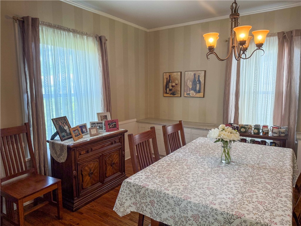 214 E Woodlawn Avenue Property Photo 12