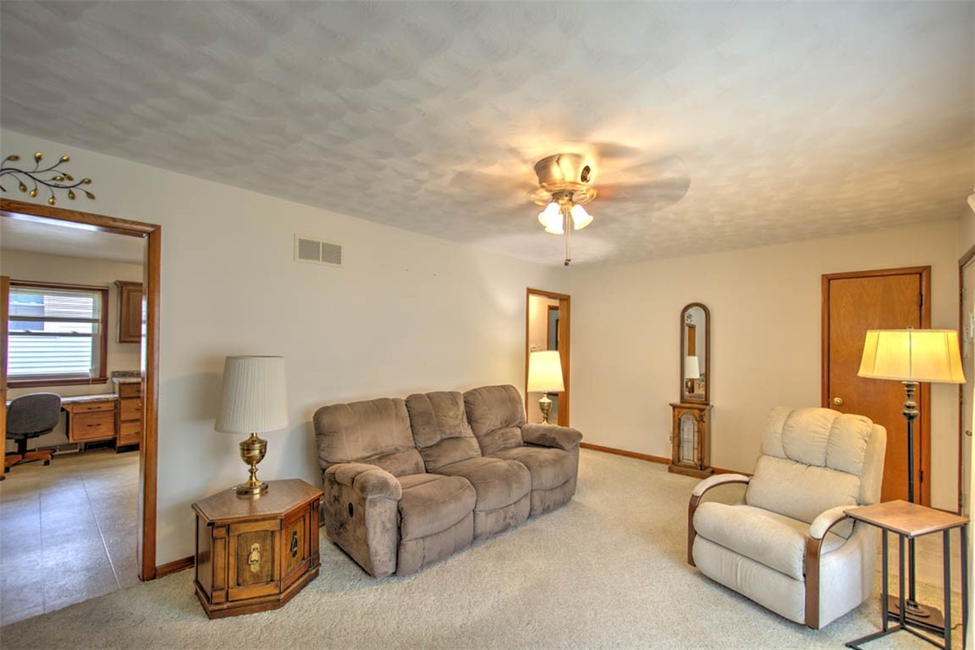 26 Maple Court Property Photo 8