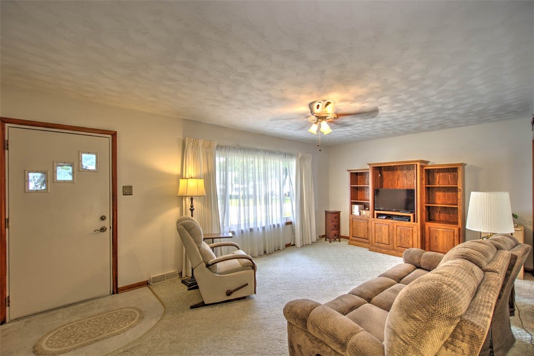26 Maple Court Property Photo 9