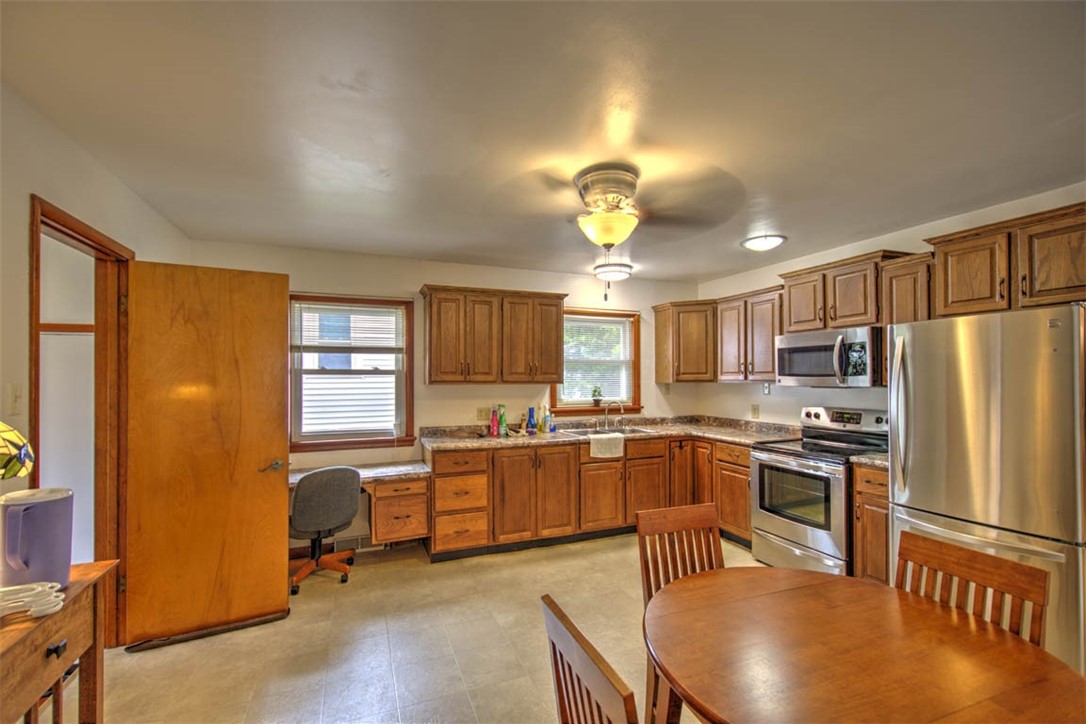 26 Maple Court Property Photo 10