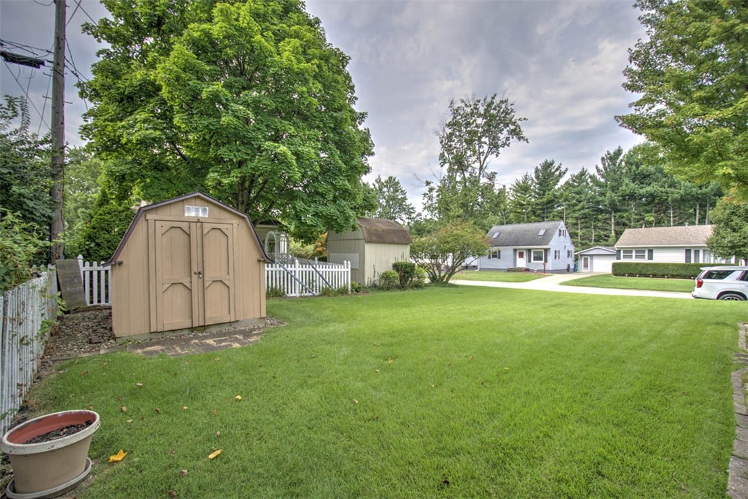 26 Maple Court Property Photo 20