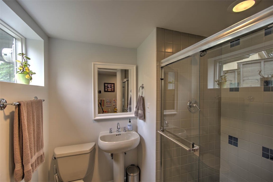 23 Oak Ridge Drive Property Photo 16