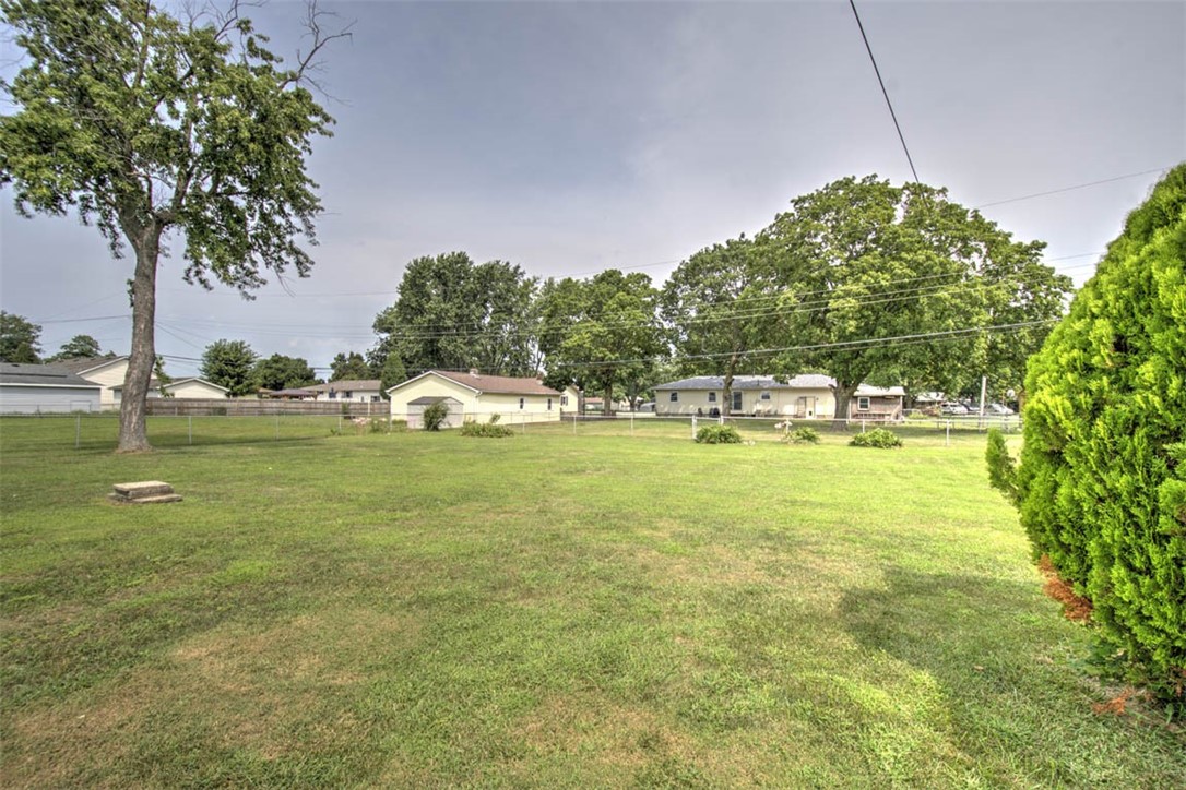 270 Shutter Drive Property Photo 30